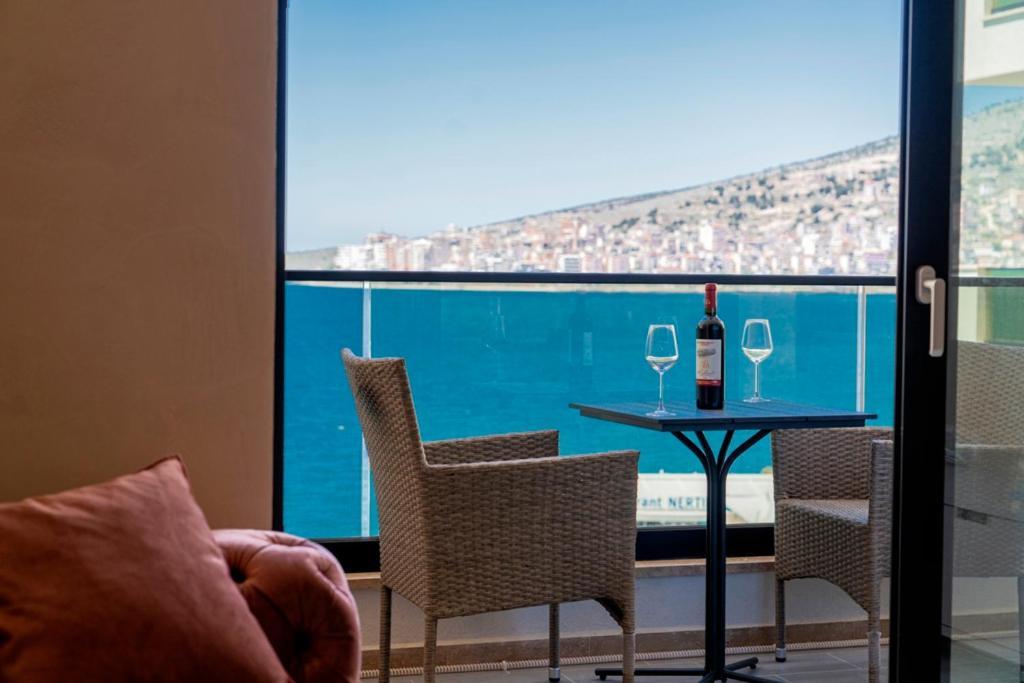 Deluxe Apartment-Swimming Pool Sarandë エクステリア 写真