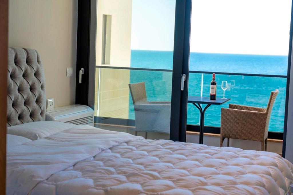 Deluxe Apartment-Swimming Pool Sarandë エクステリア 写真